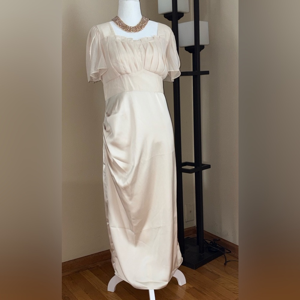 DAZY Elegant Cream Dress NWT XL